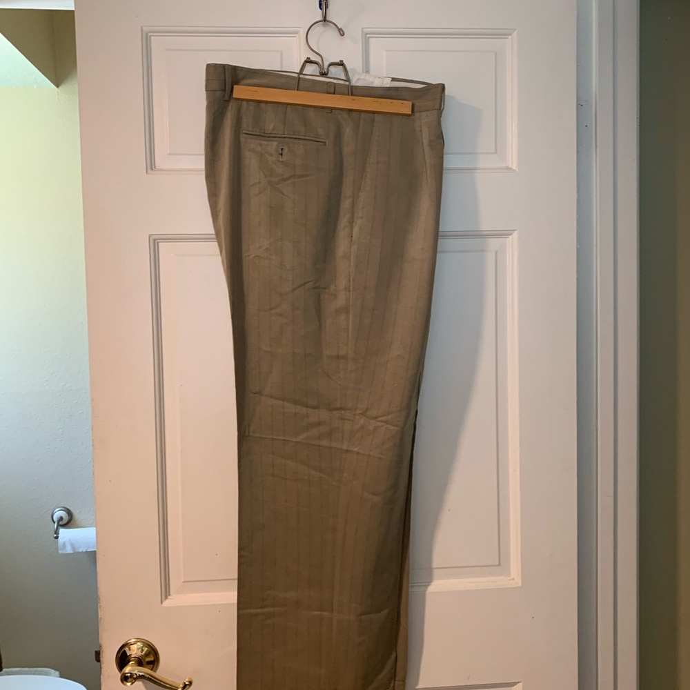 Claiborne men’s pants